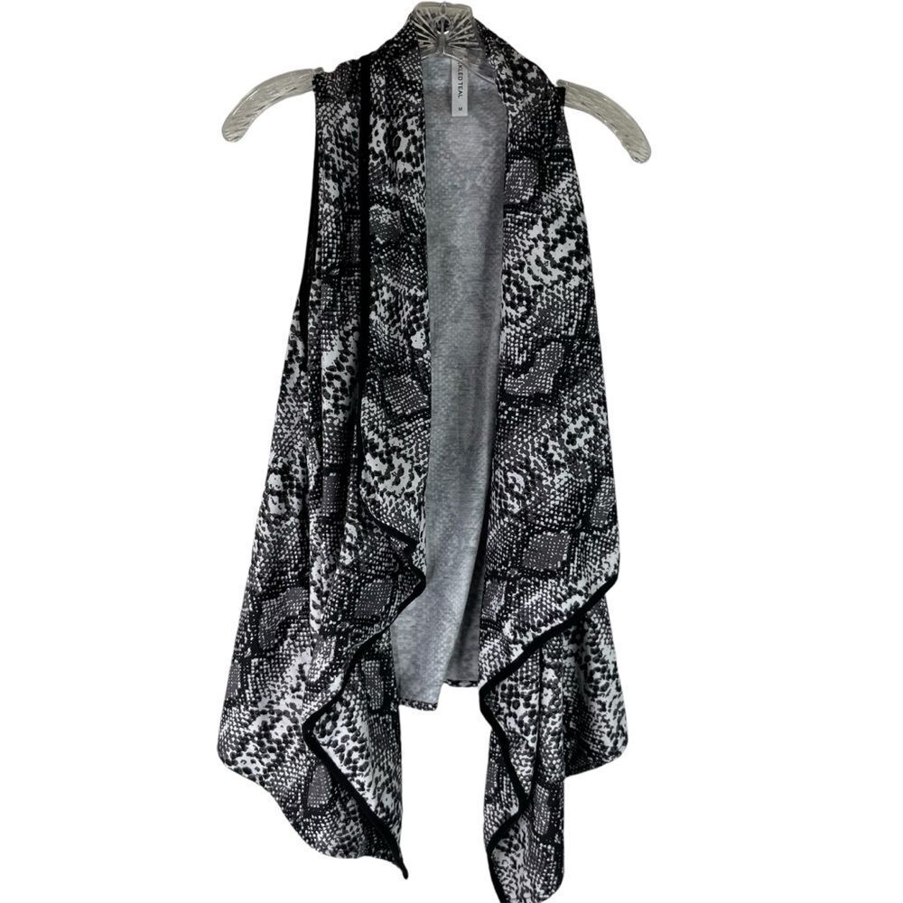 Tickled Teal Vest Women’s Black White Sleeveless Snakeskin Open Waterfall Front